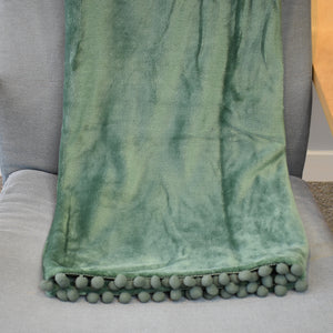 Pom Pom Throw - Moss Green